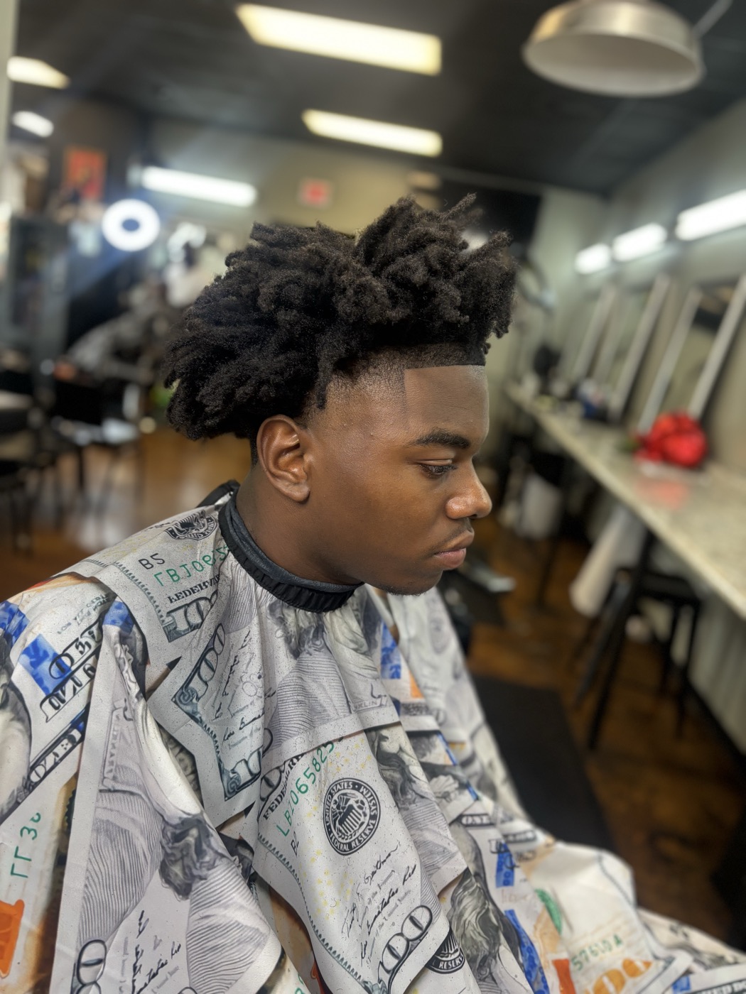 Vonne high taper curls